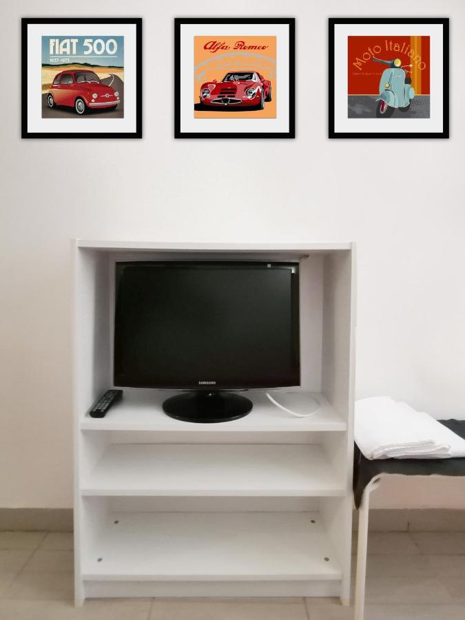 Apartment Close To Vatican Museums And To Metro Rome Bagian luar foto