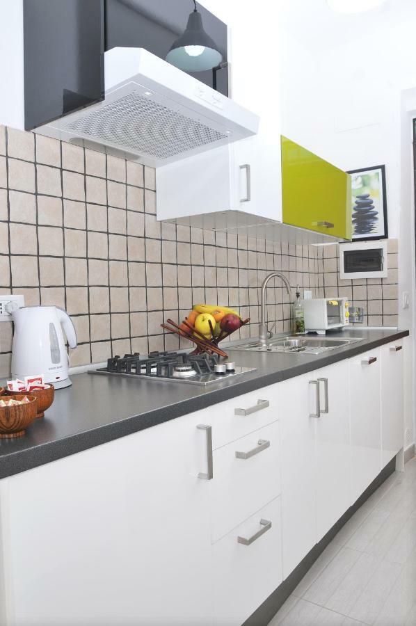 Apartment Close To Vatican Museums And To Metro Rome Bagian luar foto